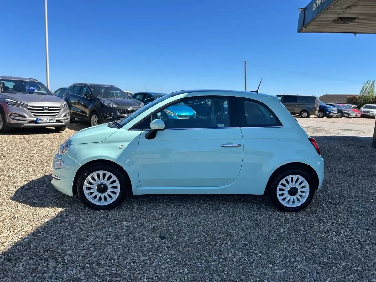 Used Fiat 500 Lounge 69 HP (50 kW) 2017 Green Hatchback