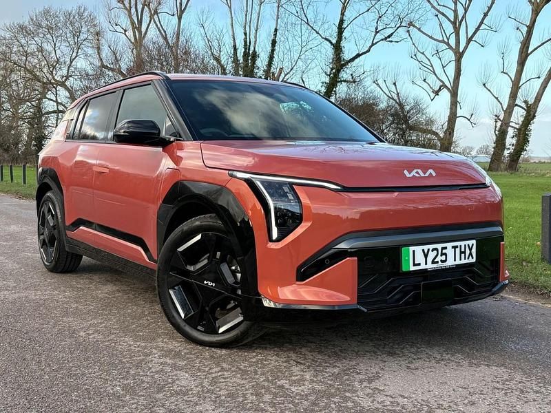 Orange Used 2025 Kia EV3 GT-Line SUV | £29,995 - Image 1/4