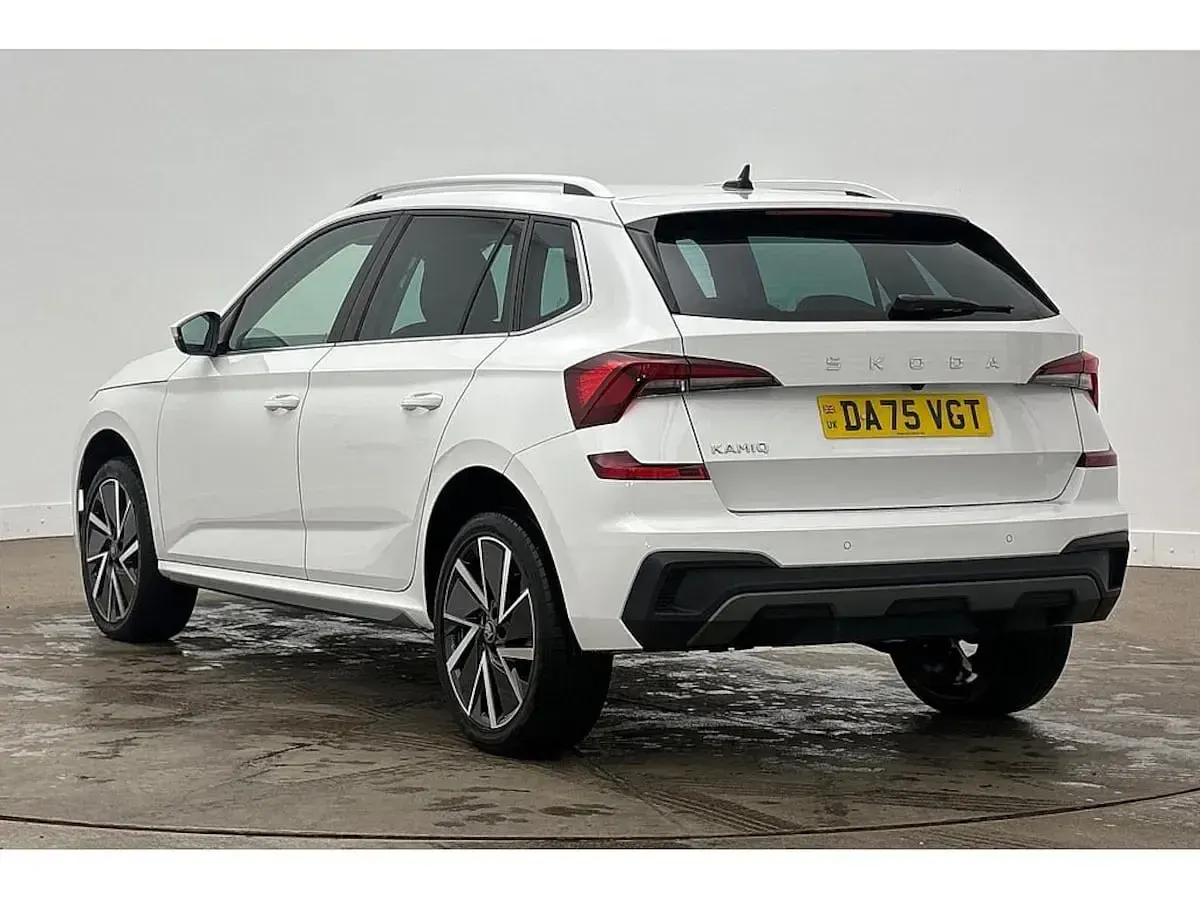 Used Skoda Kamiq SE L 110 HP (80 kW) 2026 Candy white SUV