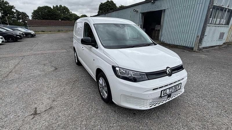 White Used 2023 VW Caddy Pro MPV | £19,994 (Fair price) - Image 1/4
