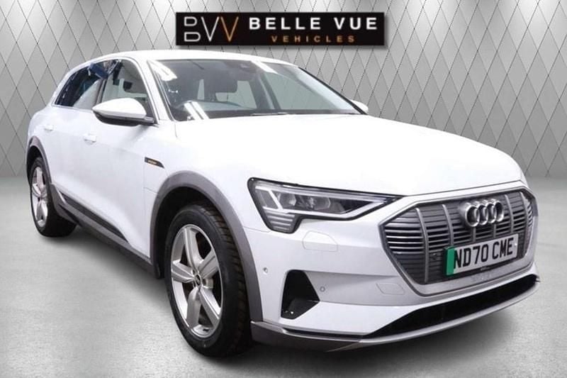 White Used 2020 Audi e-tron Advanced SUV | £17,495 (Good price) - Image 1/1