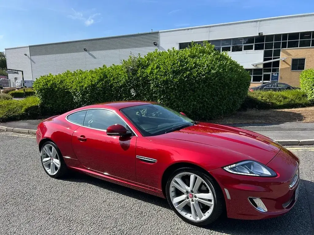 Used Jaguar XK 385 HP (283 kW) 2014 Red Coupe