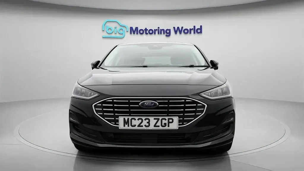 Używany Ford Focus Titanium 155 KM (114 kW) 2023 Czarny Hatchback