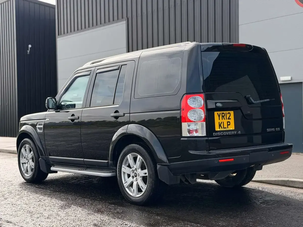 Used Land Rover Discovery 4 255 HP (187 kW) 2012 Black SUV