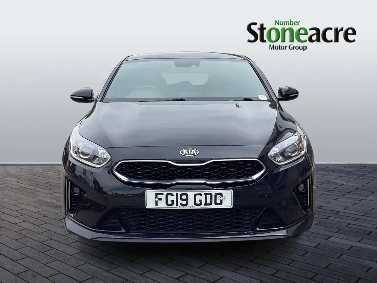 Used Kia ProCeed GT-Line 136 HP (100 kW) 2019 Black Estate