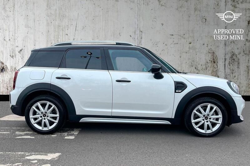 Used Mini Cooper Countryman Sport 134 HP (98 kW) 2023 White SUV