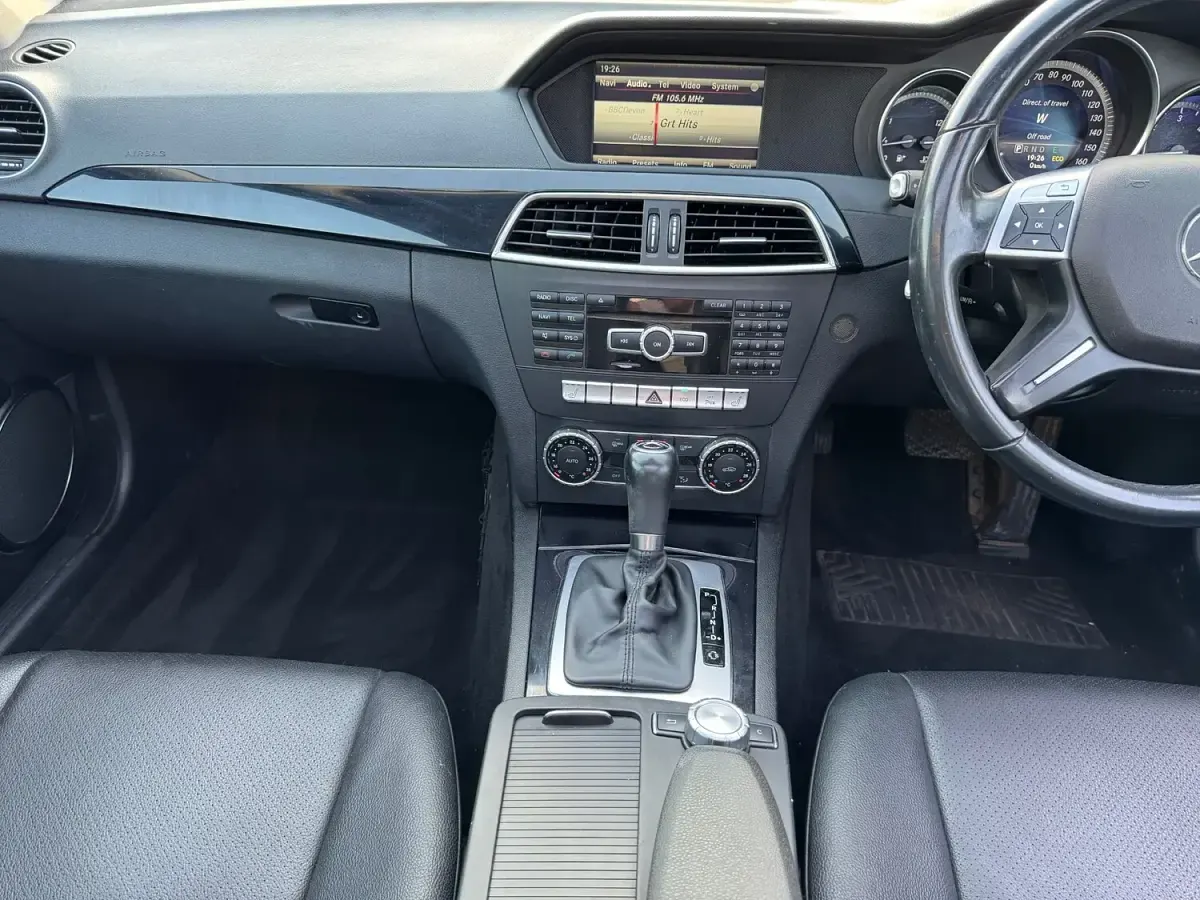 Used Mercedes C220 Executive 2014 Silver Estate