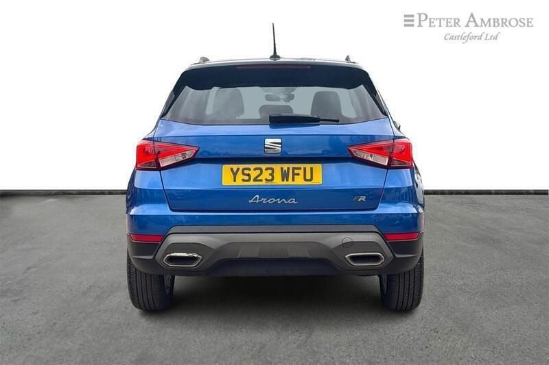 Blue Used 2023 Seat Arona FR SUV | £14,450 (Fair price) - Image 1/3