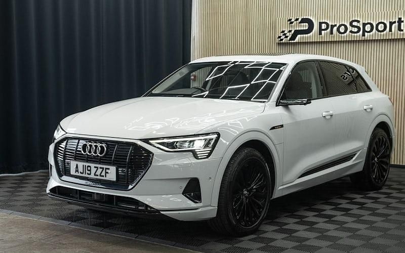 Używany Audi e-tron Design 300 kW (408 KM) 2020 SUV