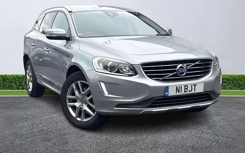 Used Volvo XC60 SE Lux 220 HP (161 kW) 2017 SUV
