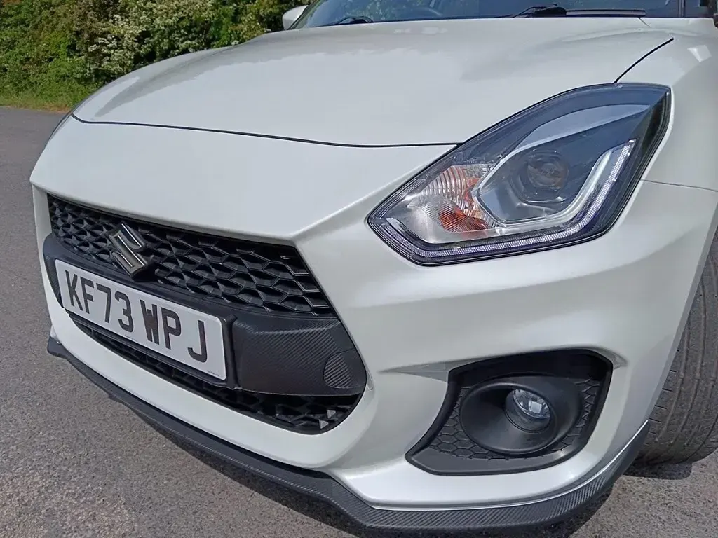 Used Suzuki Swift Sport 129 HP (94 kW) 2023 White Hatchback