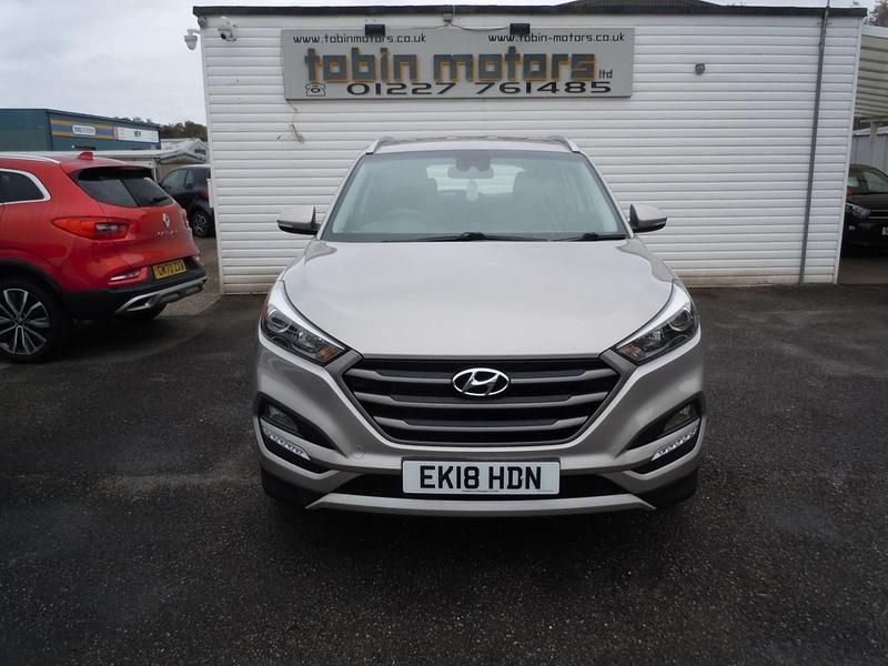 Beige Used 2018 Hyundai Tucson SE SUV | £10,300 (Good price) - Image 1/4