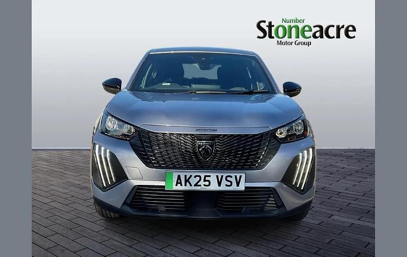Nowe Peugeot e-2008 Active 114 kW (156 KM) 2025 Szary SUV