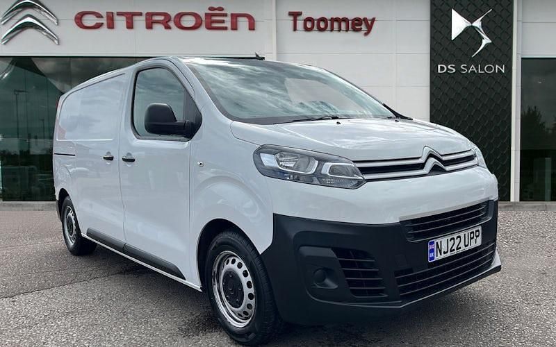 White Used 2022 Citroën Dispatch MPV | £13,495 (Fair price) - Image 1/4