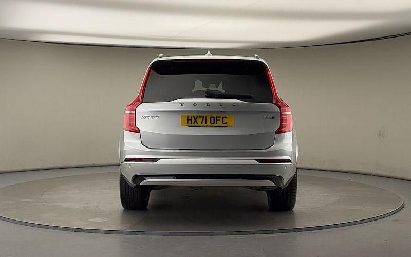 Used Volvo XC90 Plus 235 HP (172 kW) 2021 Bright silver SUV