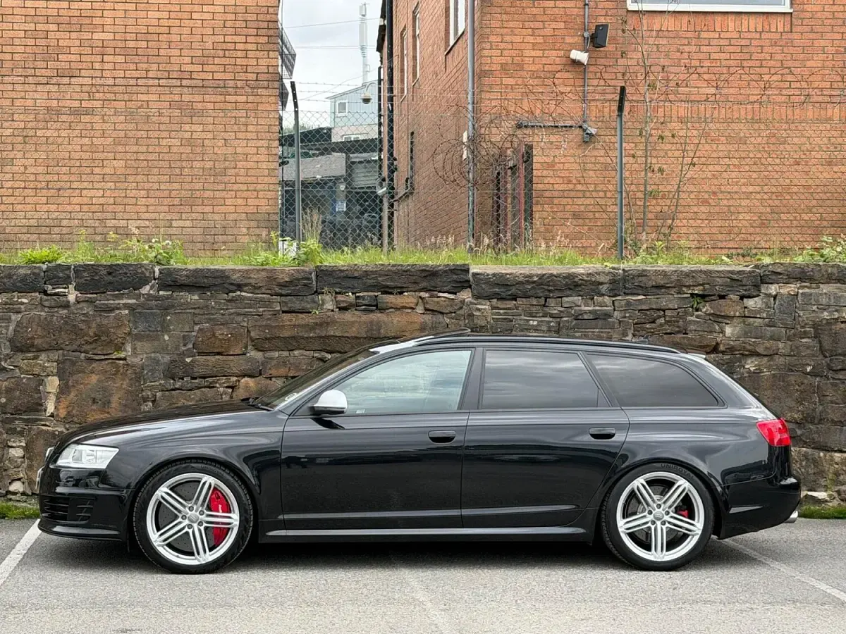 Used Audi RS6 580 HP (426 kW) 2008 Black Estate