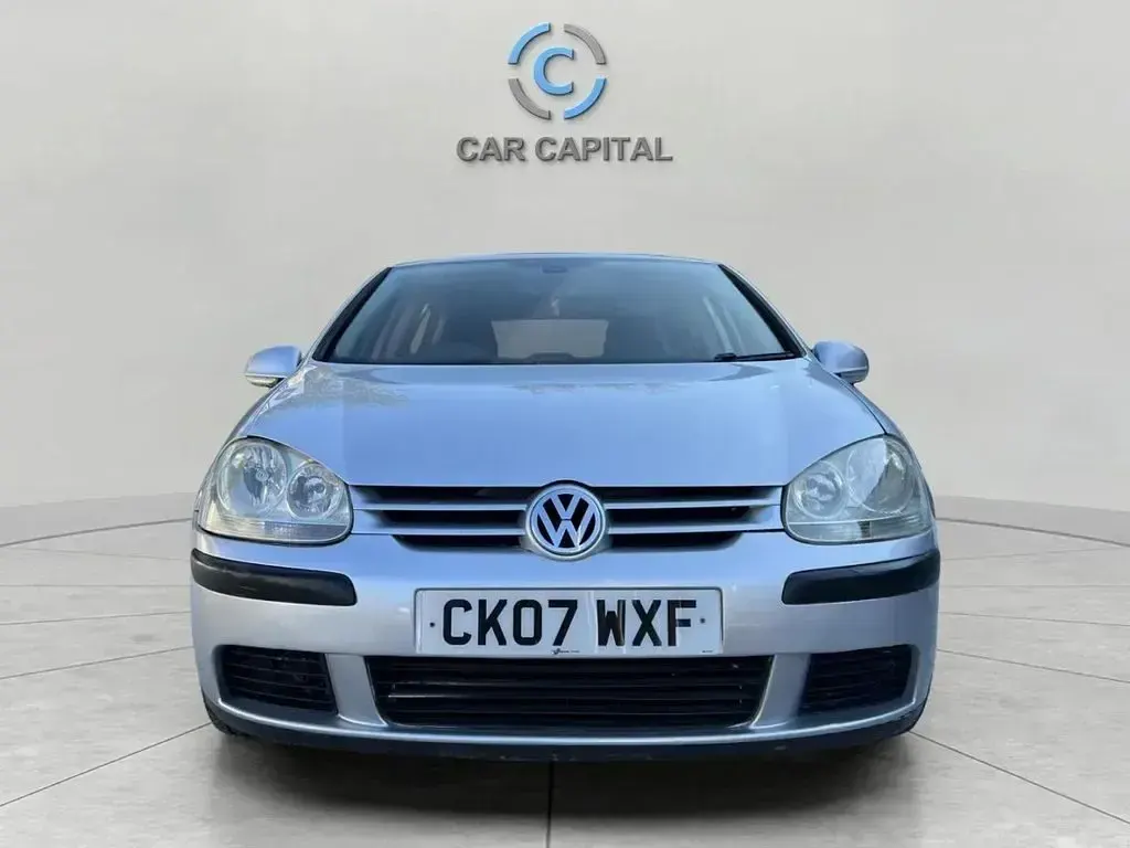 Used VW Golf V Match 113 HP (83 kW) 2007 Silver Hatchback