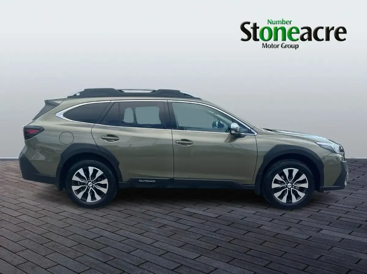 Used Subaru Outback 169 HP (124 kW) 2024 Green Estate