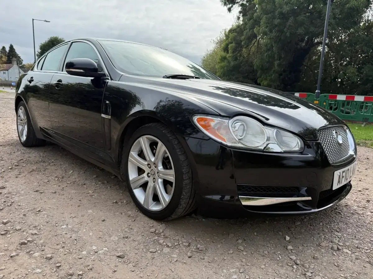 Second-hand Jaguar XF Luxury 2010 Negru Berlinǎ