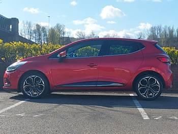 Used Renault Clio IV Iconic 90 HP (66 kW) 2019 Red Hatchback