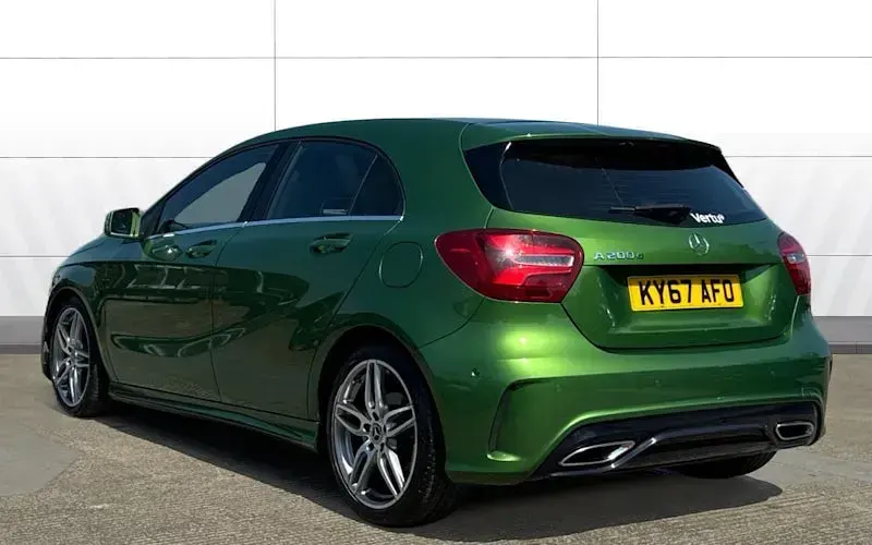 Used Mercedes A200 AMG Line Premium Plus 136 HP (100 kW) 2017 Green Hatchback