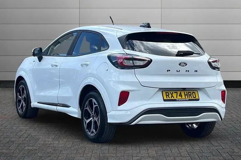 Used Ford Puma ST-Line 123 HP (90 kW) 2024 White SUV