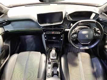 Used Peugeot 2008 GT-line 129 HP (94 kW) 2020 Orange SUV