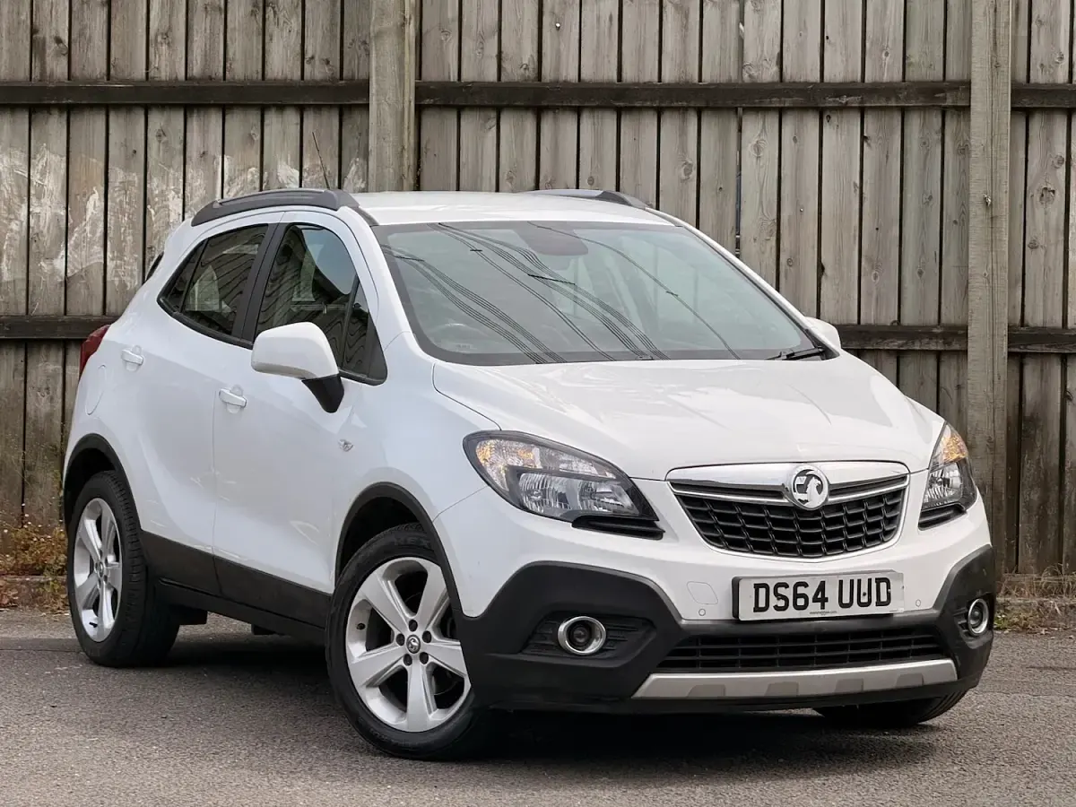 Used Vauxhall Mokka 140 HP (102 kW) 2014 White SUV