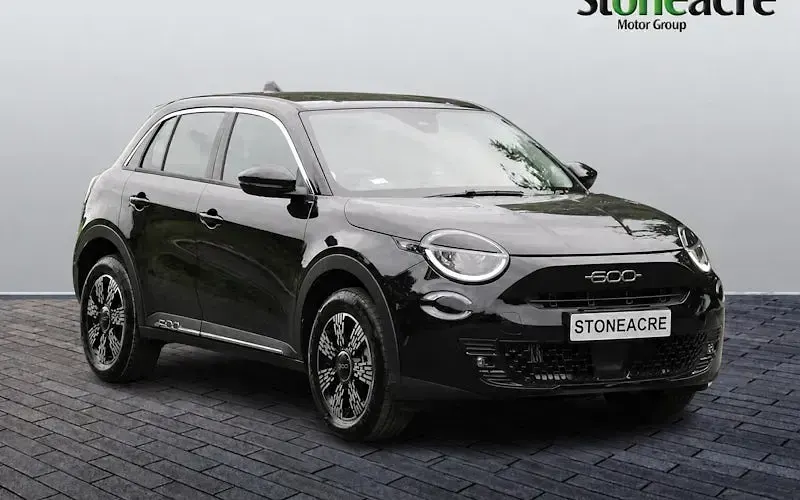 Used Fiat 600 136 HP (100 kW) 2025 SUV