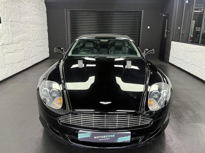 Usado Aston Martin DB9 450 CV (330 kW) 2008 Negro Descapotable