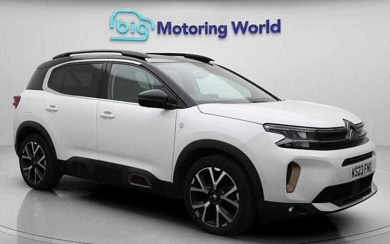 Used 2023 Citroën C5 PureTech Hatchback | £16,092 (Fair price) - Image 1/4