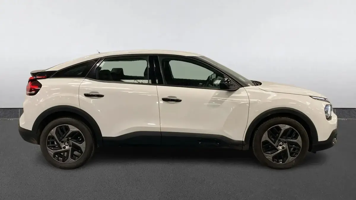 Usado Citroën C4 PureTech 101 HP (74 kW) 2023 Branco SUV