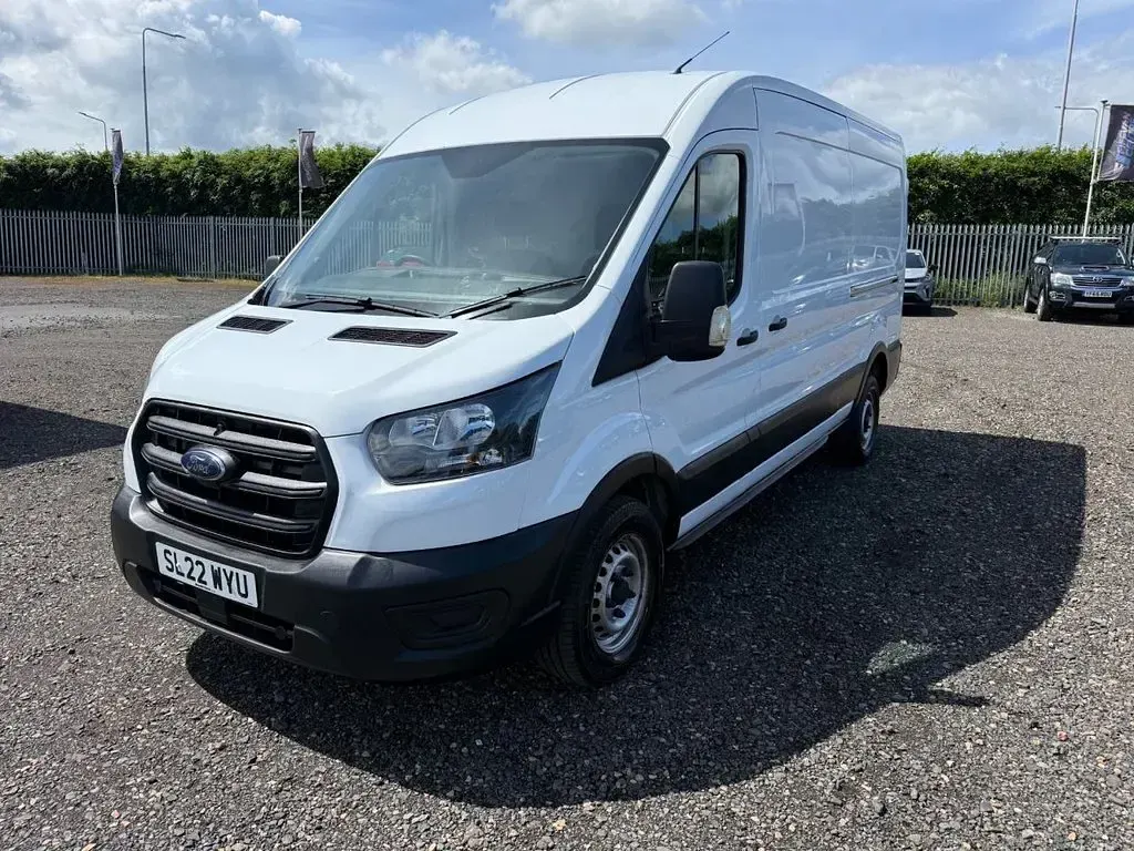 Used Ford Transit 105 HP (77 kW) 2022 White Van