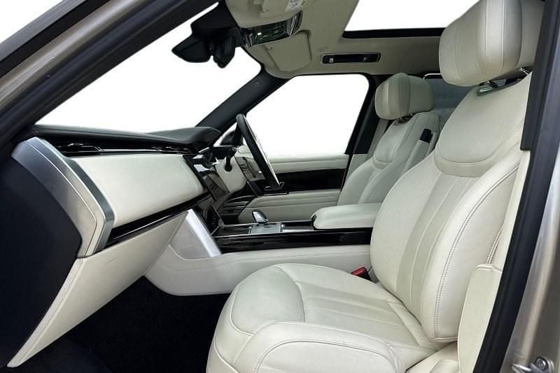 Used Land Rover Range Rover Autobiography 500 HP (367 kW) 2024 Gold SUV