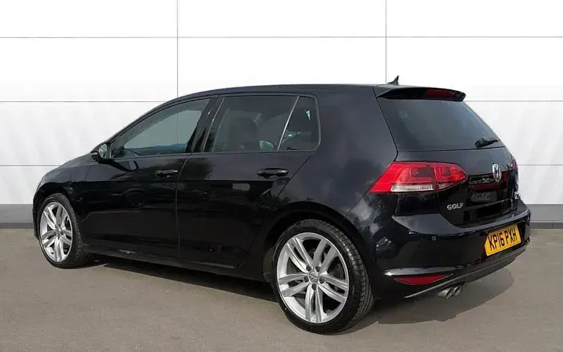 Używany VW Golf VII GT 150 KM (110 kW) 2016 Czarny Hatchback