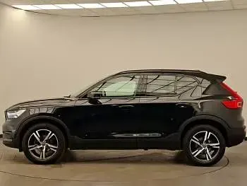 Used Volvo XC40 R-Design 163 HP (119 kW) 2020 Black SUV