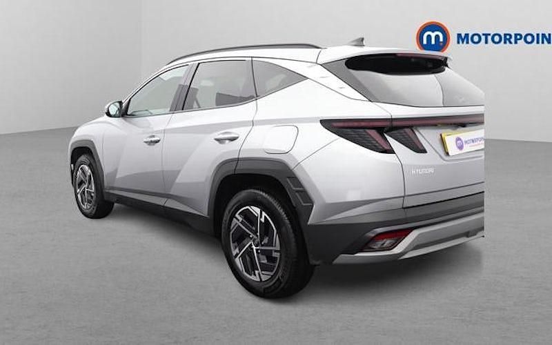 Used Hyundai Tucson Advanced 160 HP (117 kW) 2025 Silver SUV
