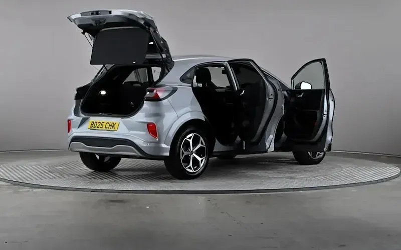 Used Ford Puma ST-Line 125 HP (91 kW) 2025 Silver SUV