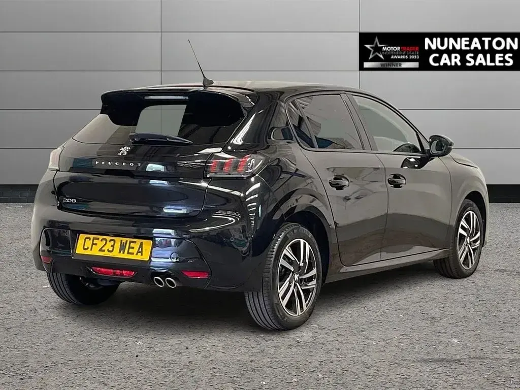 Used Peugeot 208 Allure+ 130 HP (95 kW) 2023 Black Hatchback