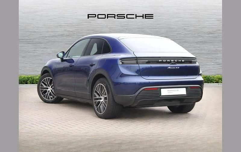 Used Porsche Macan 380 kW (517 HP) 2025 Blue SUV