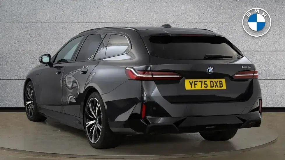 Used BMW 530e M Sport 295 HP (216 kW) 2025 Grey Estate