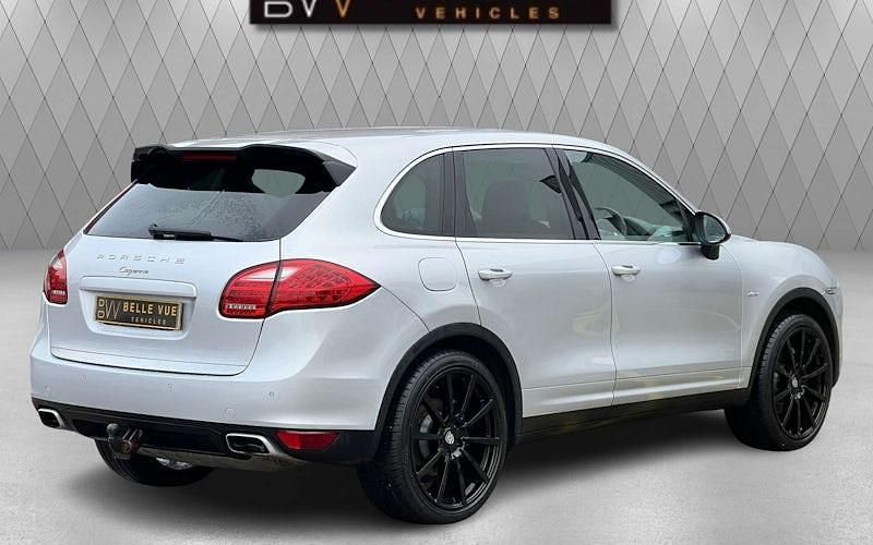 Used Porsche Cayenne 245 HP (180 kW) 2013 Silver SUV