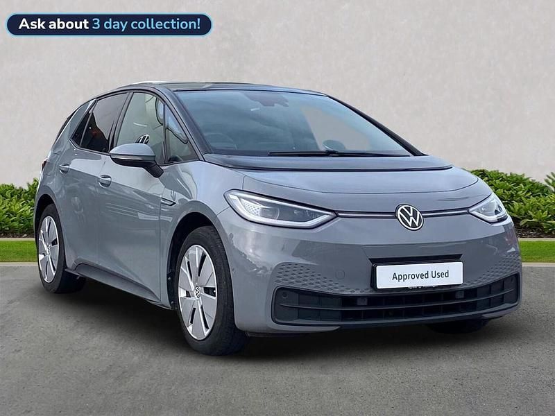 Grey Used 2022 VW ID.3 Pro Performance Hatchback | £18,399 (A bit pricey) - Image 1/4