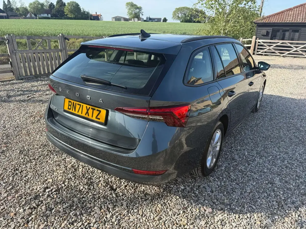 Used Skoda Octavia SE Technology 150 HP (110 kW) 2021 Grey Estate