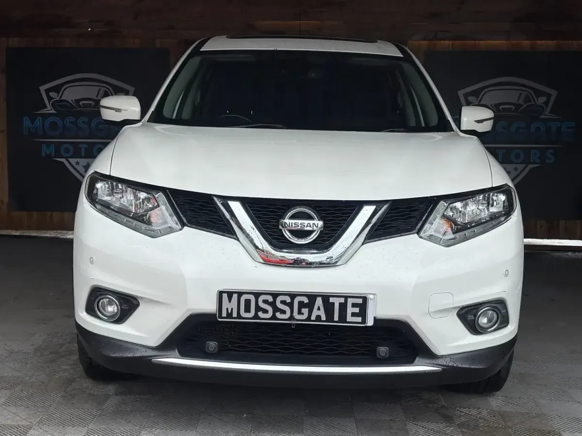 Używany Nissan X-Trail Acenta 177 KM (130 kW) 2017 Biały SUV