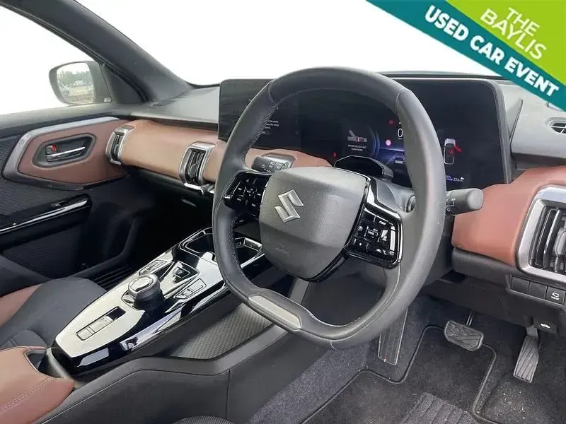 Second-hand Suzuki Vitara 127 kW (174 CP) 2026 Verde SUV