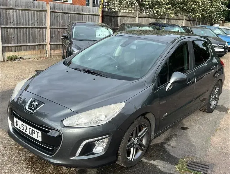 Used Peugeot 308 Sportium 120 HP (88 kW) 2012 Grey Hatchback