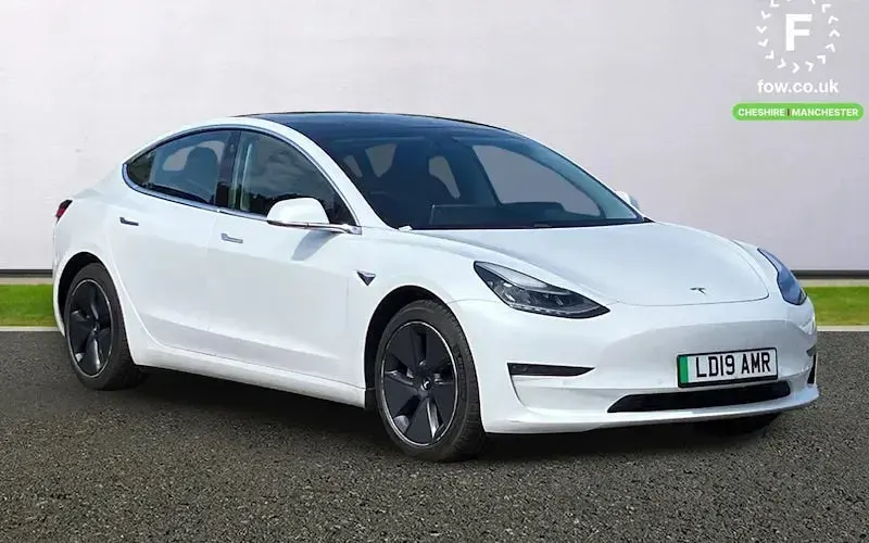 Used Tesla Model 3 Long Range AWD 258 kW (351 HP) 2019 Sedan