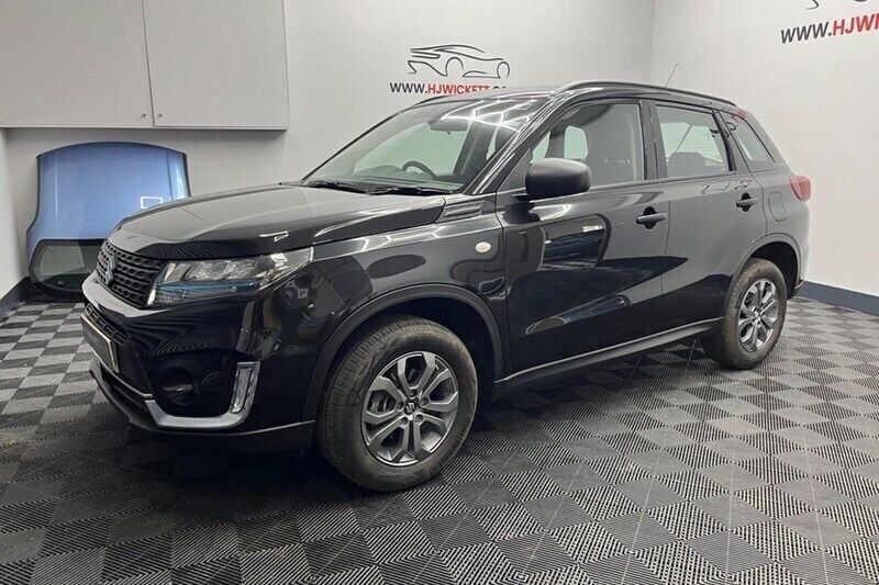 Black Used 2024 Suzuki Vitara SUV | £17,495 (Good price) - Image 1/1