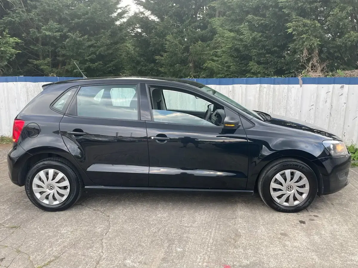 Used VW Polo S 2014 Black Hatchback